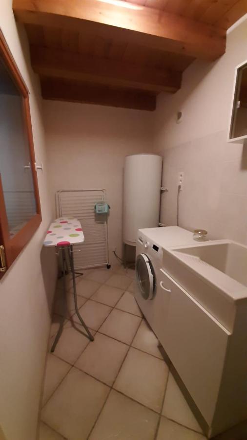 Petite Maison De Village Situee Entre Lacs, Cascades Et Montagnes Virieu-le-Grand Ngoại thất bức ảnh