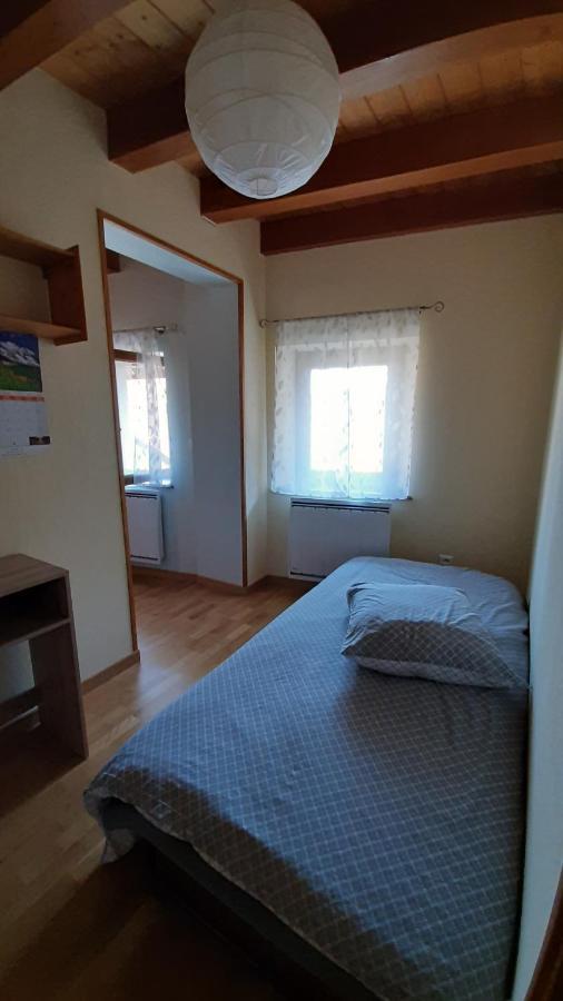 Petite Maison De Village Situee Entre Lacs, Cascades Et Montagnes Virieu-le-Grand Ngoại thất bức ảnh